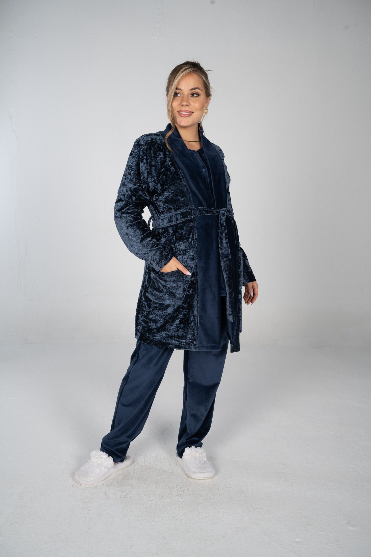 Studio Session-813-1