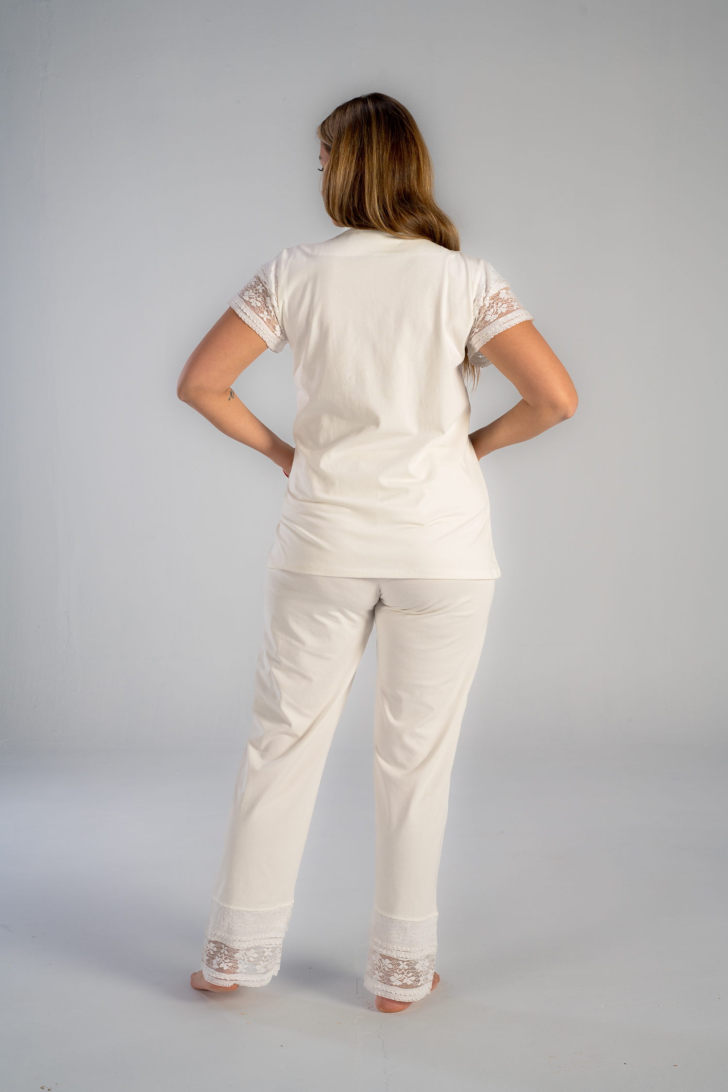 complete midi nightwear set